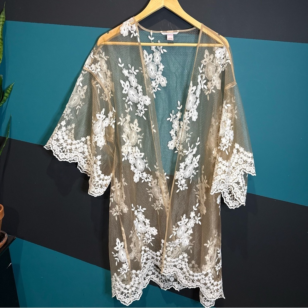 Victoria's Secret Floral Lace Bridal Robe Cream Elegant Romantic size M L - Picture 2 of 15